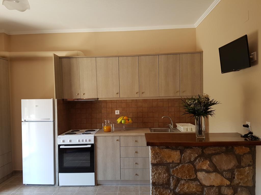 Alkionis Pool View Apartments Lefkáda エクステリア 写真