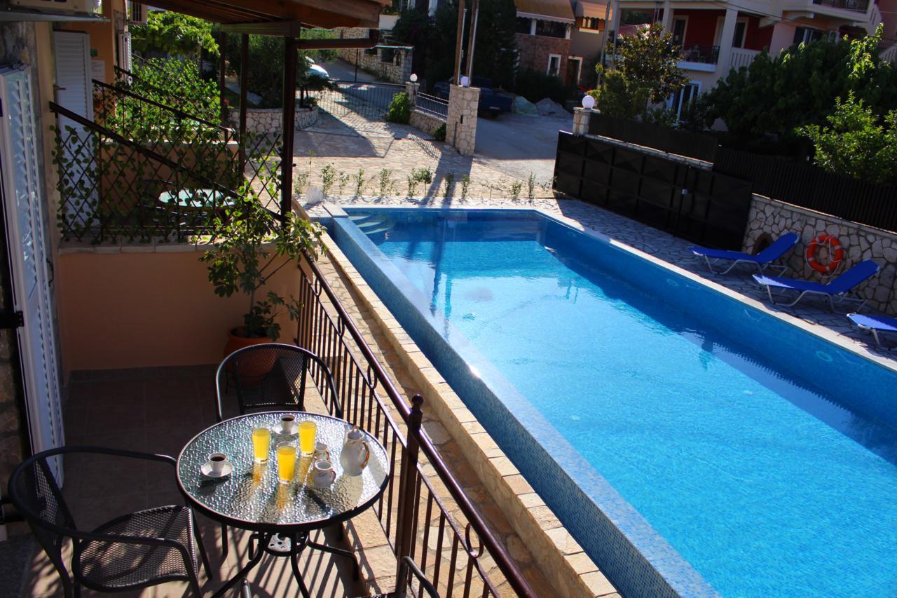 Alkionis Pool View Apartments Lefkáda エクステリア 写真