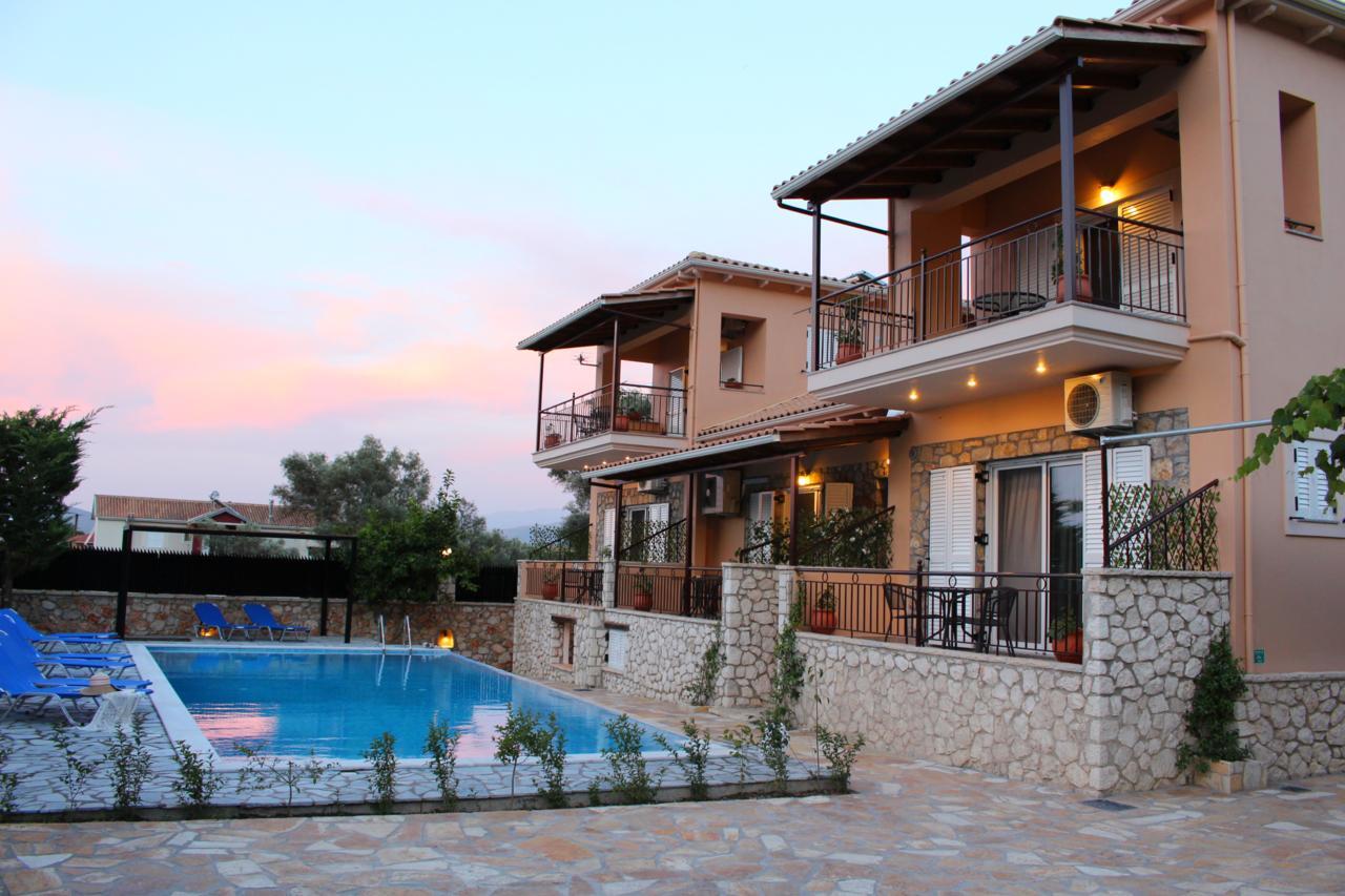Alkionis Pool View Apartments Lefkáda エクステリア 写真