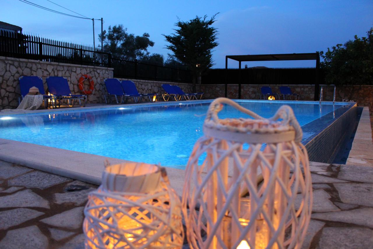 Alkionis Pool View Apartments Lefkáda エクステリア 写真