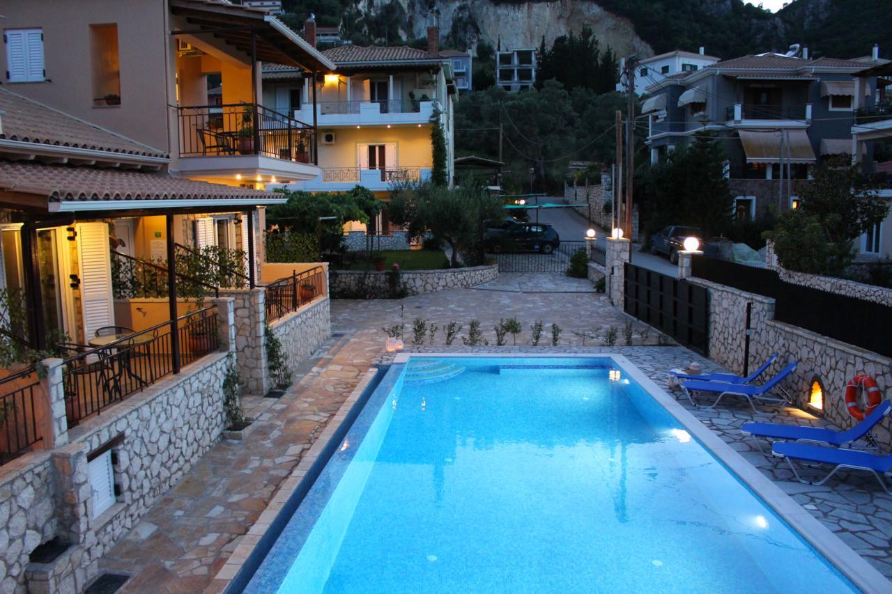 Alkionis Pool View Apartments Lefkáda エクステリア 写真