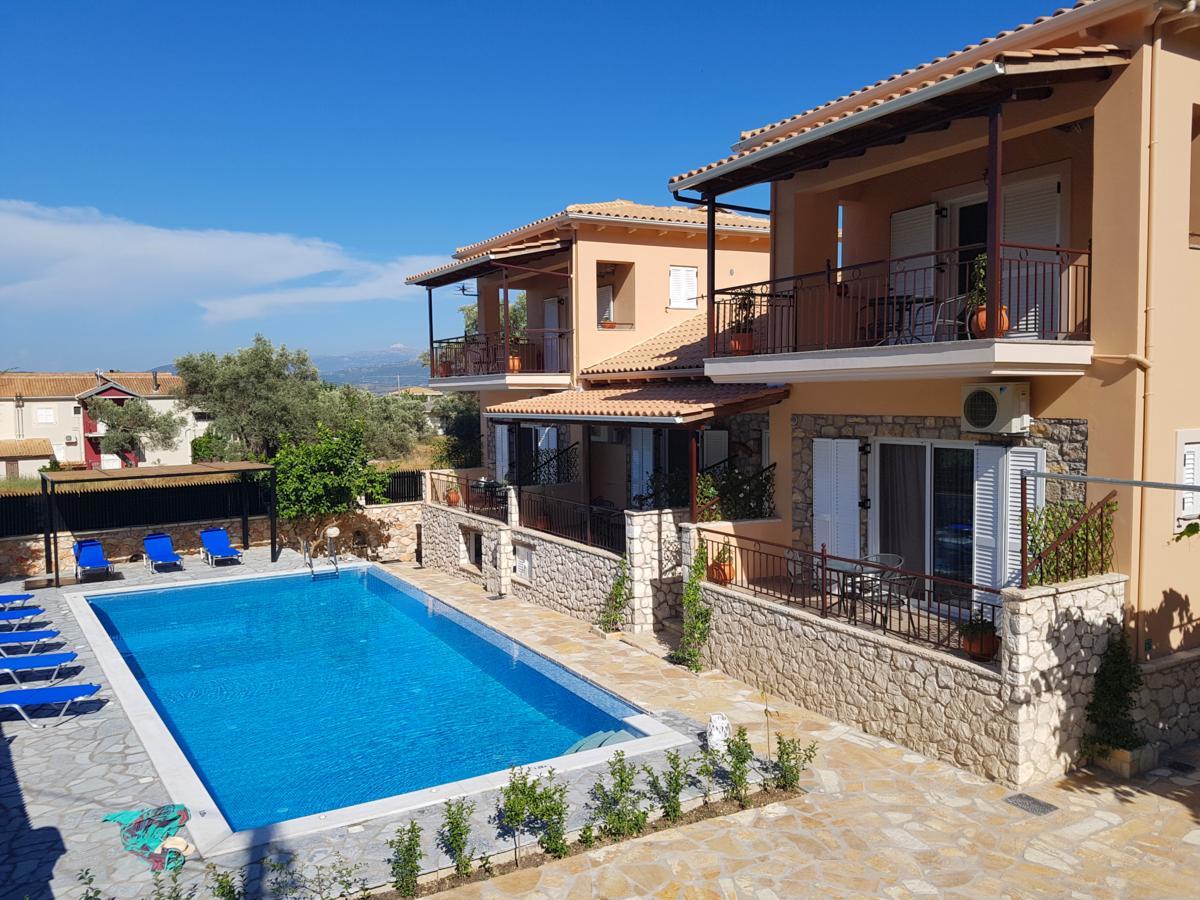 Alkionis Pool View Apartments Lefkáda エクステリア 写真
