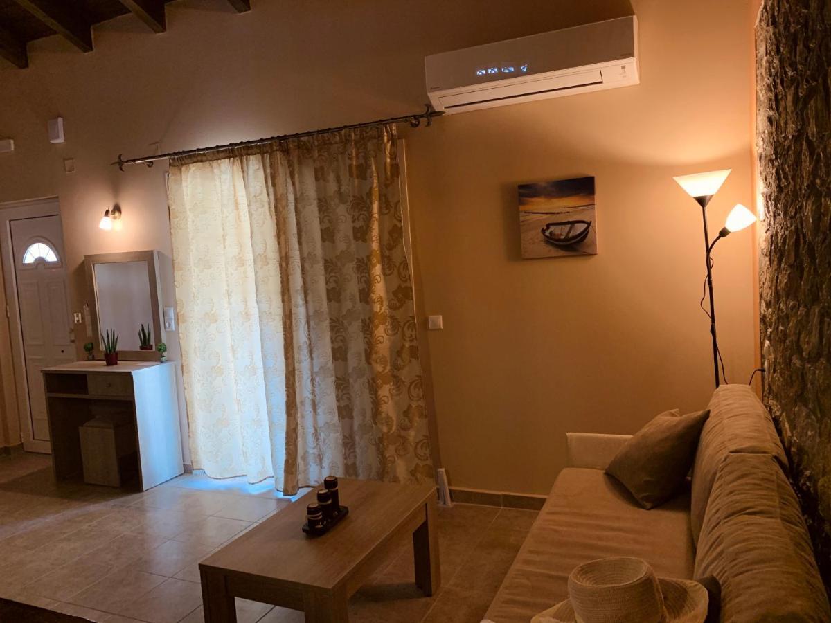 Alkionis Pool View Apartments Lefkáda エクステリア 写真